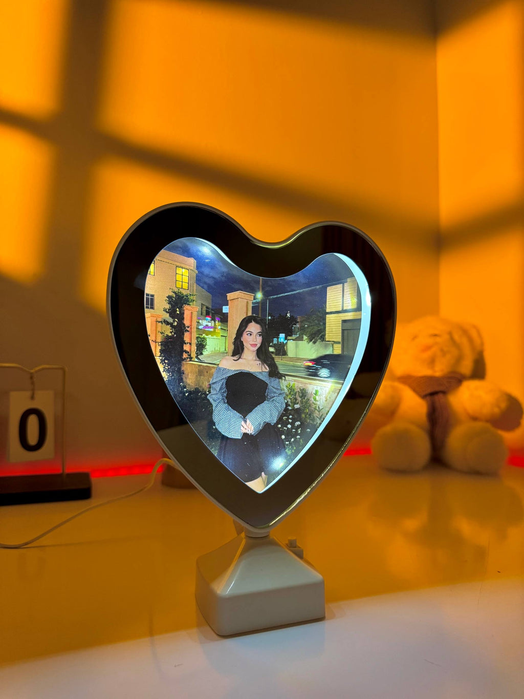 Ayat Gifts heart-shaped magic mirror photo frame with illuminated display and personalized photo