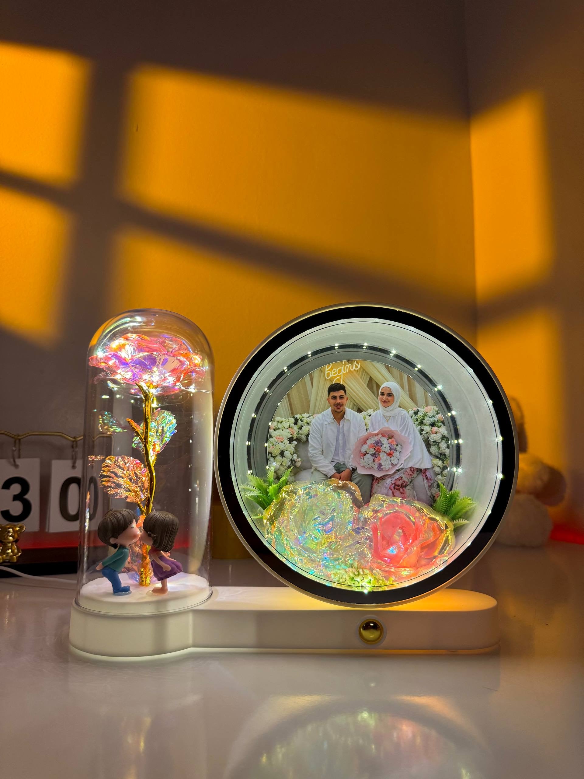 Ayat Gifts magic mirror with wedding couple photo, illuminated roses, flower dome, and kissing couple figurines