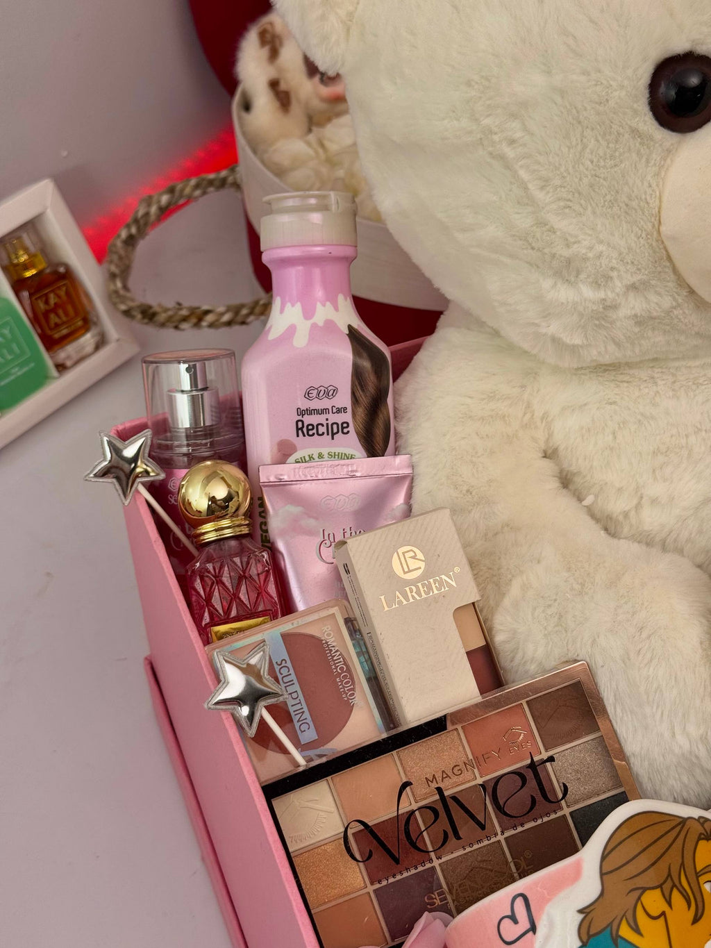 Pink Love Teddy Bear Beauty Gift Box